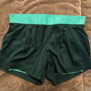 Nike | Shorts